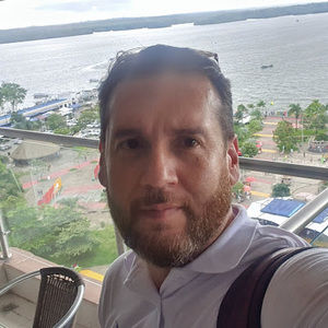 Meet your Posher, Juan andrés